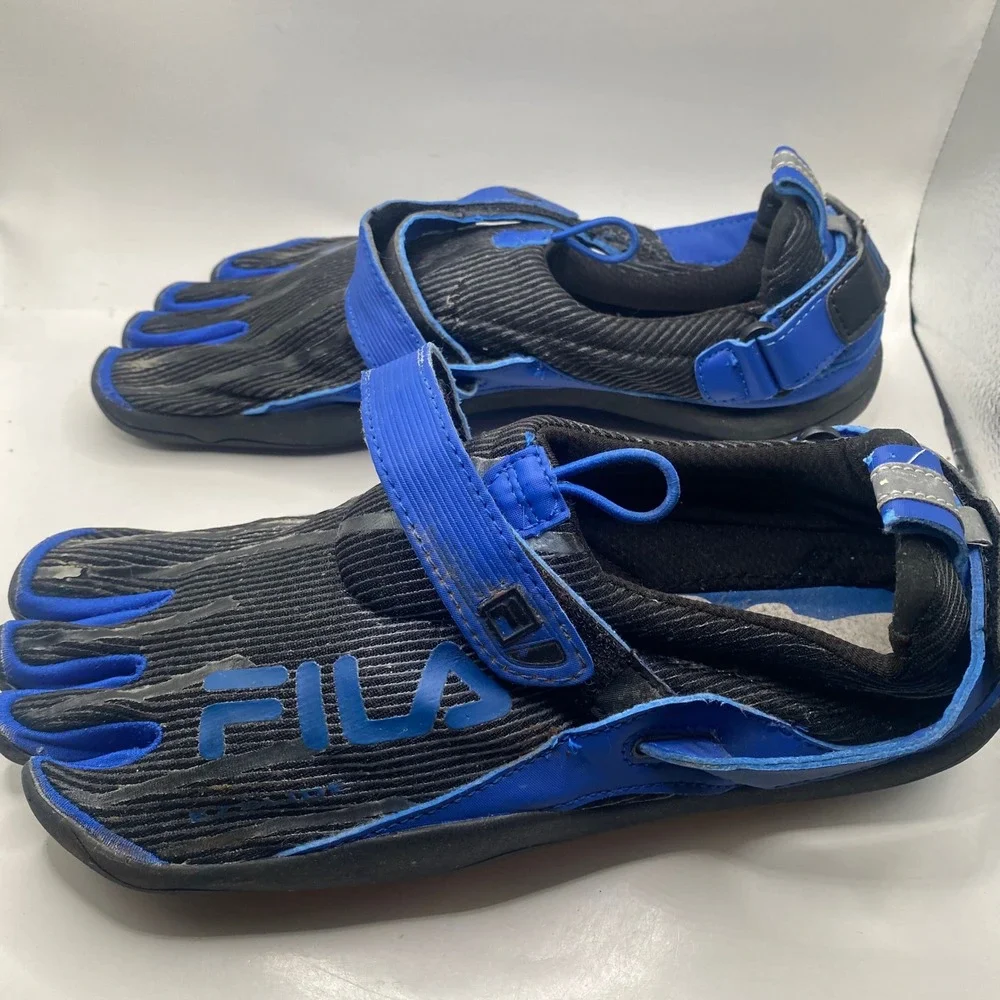 FILA Skele-Toes Bayrunner Men 9 Black Blue Minimalist Water Shoes 1PK010EX-003